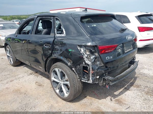 2021 AUDI Q3
