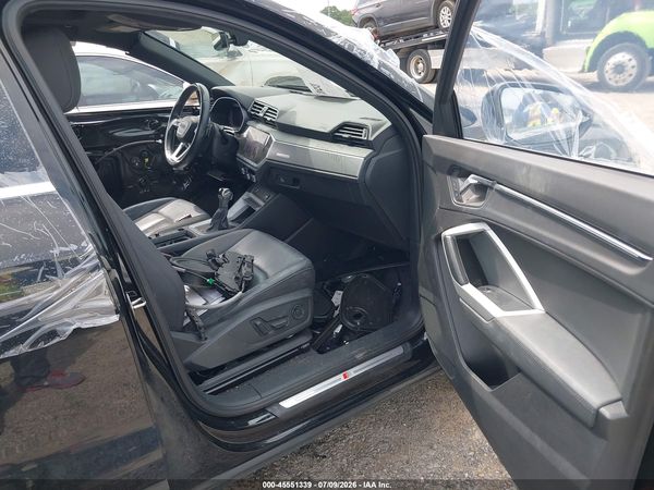 2021 AUDI Q3