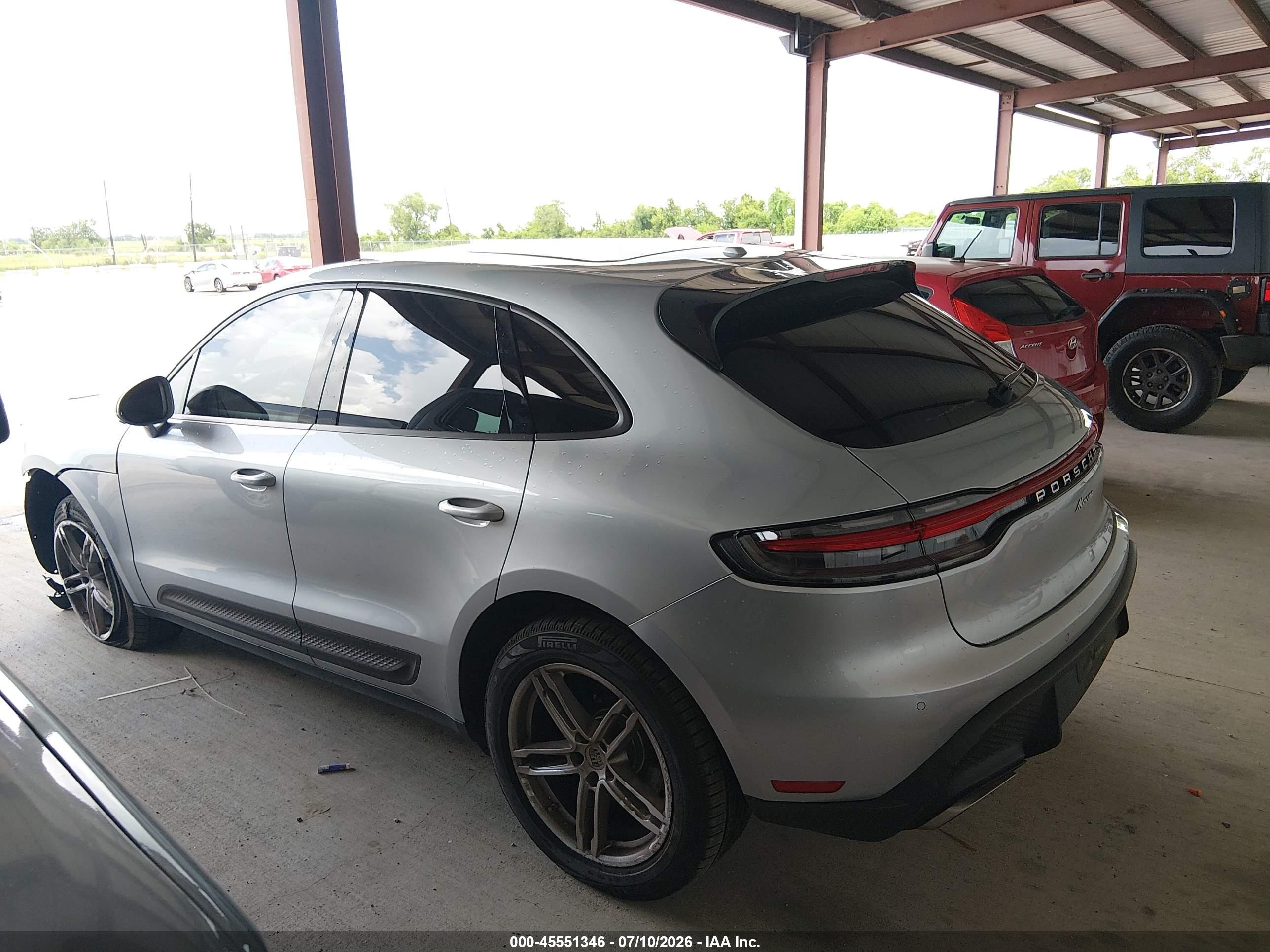 2023 PORSCHE MACAN T