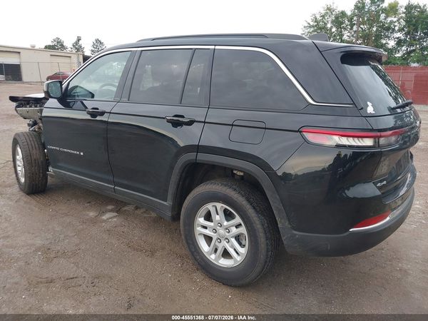 2025 JEEP GRAND CHEROKEE LAREDO 4X4