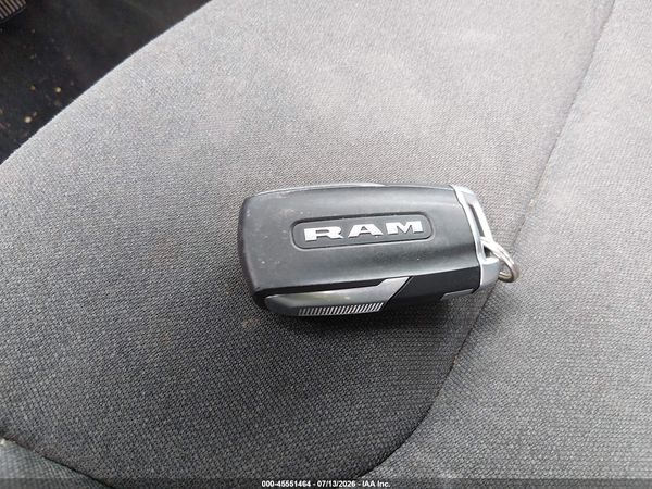 2022 RAM 1500 BIG HORN  4X4 5'7 BOX