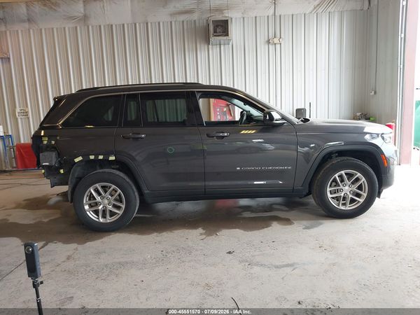 2023 JEEP GRAND CHEROKEE LAREDO 4X4