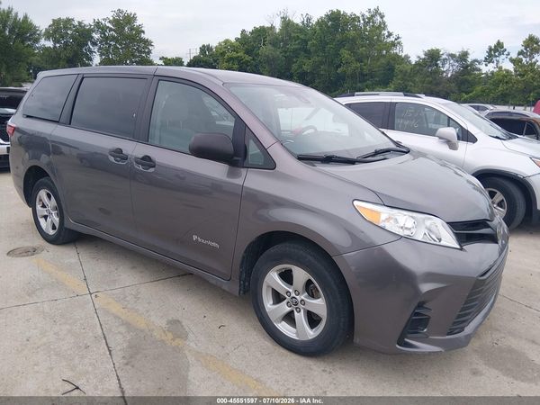 2019 TOYOTA SIENNA L 7 PASSENGER — I1