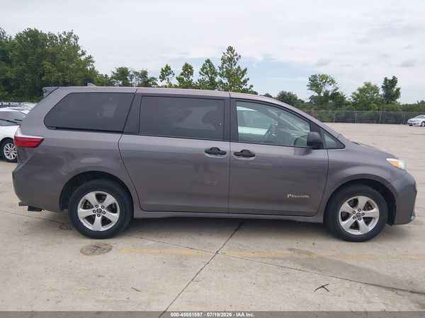 2019 TOYOTA SIENNA L 7 PASSENGER — I116