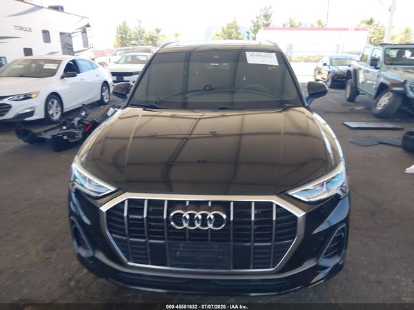 2024 AUDI Q3