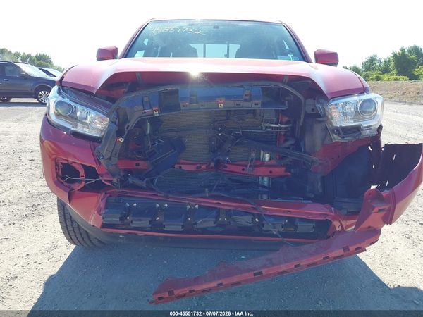 2017 TOYOTA TACOMA SR5 V6
