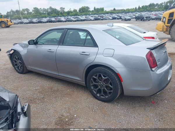 2018 CHRYSLER 300