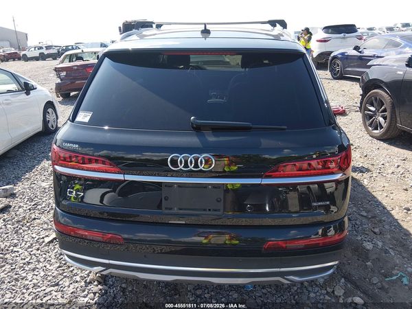 2022 AUDI Q7
