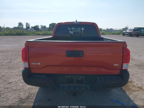 2017 TOYOTA TACOMA SR5 V6