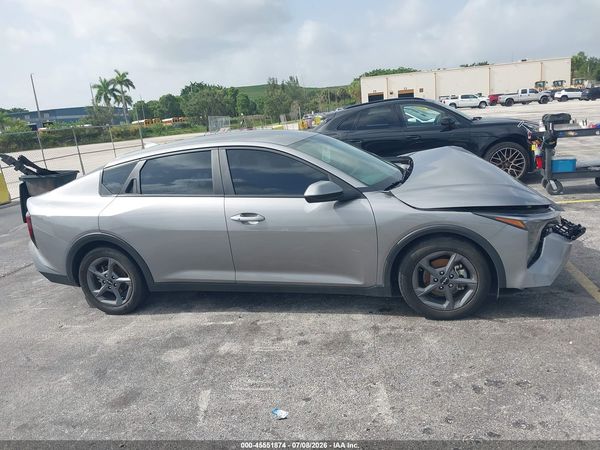 2025 KIA K4 LXS