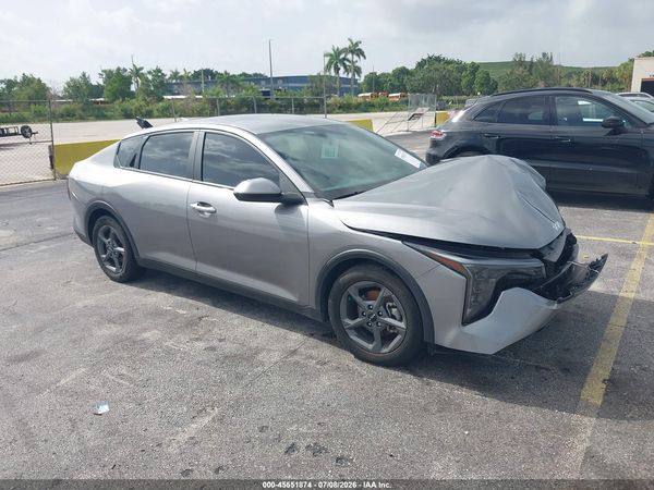 2025 KIA K4 LXS