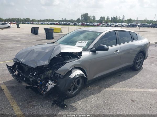 2025 KIA K4 LXS