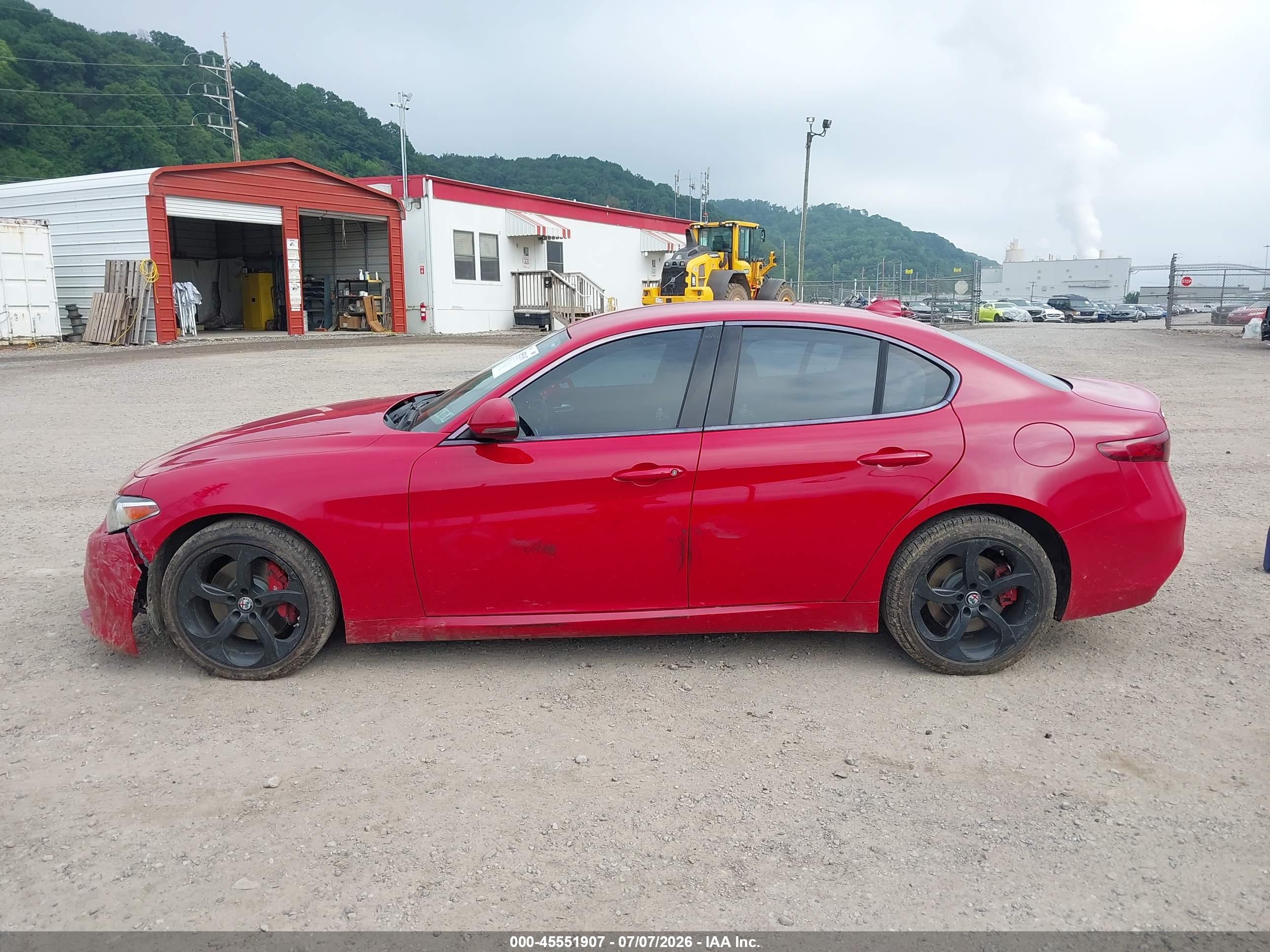 2017 ALFA ROMEO GIULIA AWD