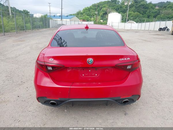 2017 ALFA ROMEO GIULIA AWD