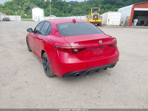 2017 ALFA ROMEO GIULIA AWD