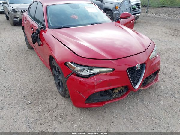 2017 ALFA ROMEO GIULIA AWD