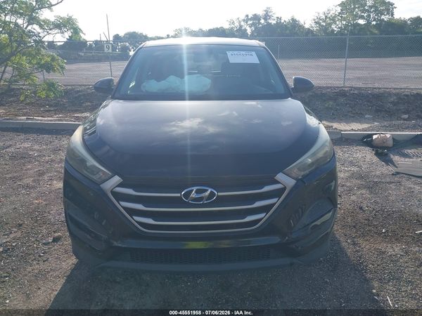 2018 HYUNDAI TUCSON SE