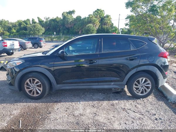 2018 HYUNDAI TUCSON SE