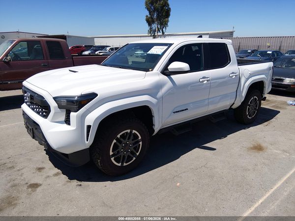2025 TOYOTA TACOMA TRD SPORT