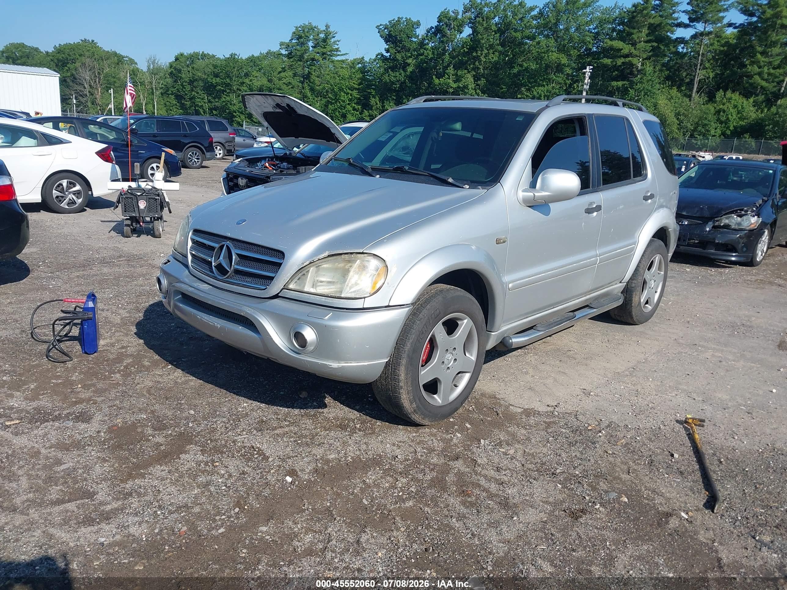 2001 MERCEDES-BENZ ML 55 AMG ML55