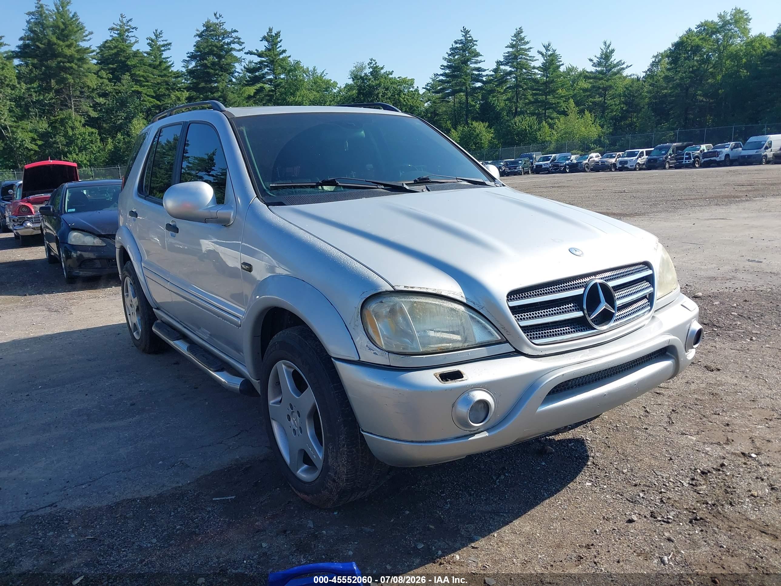 2001 MERCEDES-BENZ ML 55 AMG ML55