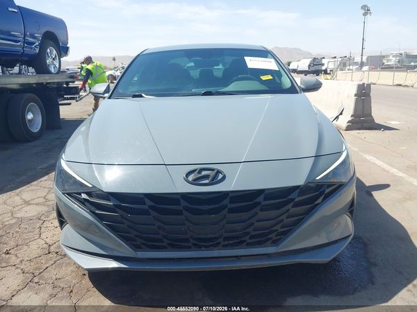 2022 HYUNDAI ELANTRA SEL