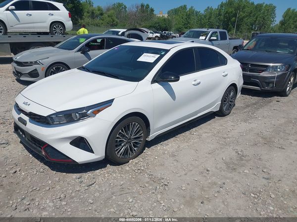 2024 KIA FORTE GT-LINE