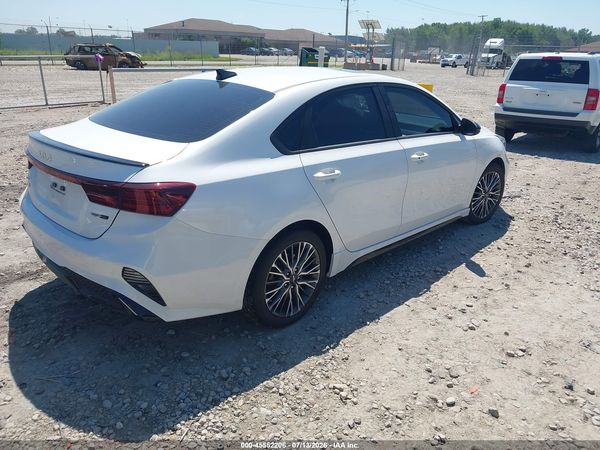 2024 KIA FORTE GT-LINE