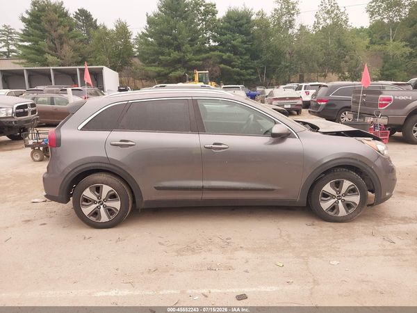 2018 KIA NIRO LX