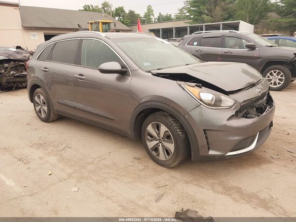 2018 KIA NIRO LX