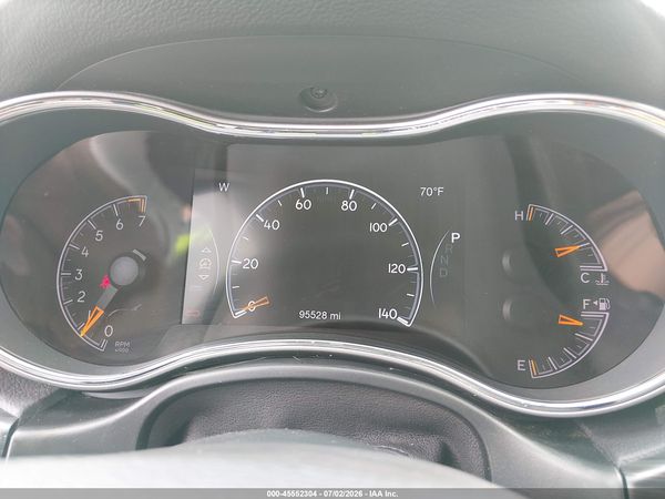 2019 JEEP GRAND CHEROKEE LAREDO E 4X4