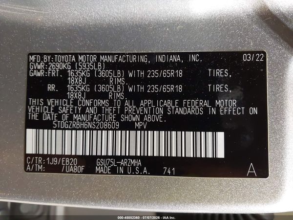 2022 TOYOTA HIGHLANDER XLE