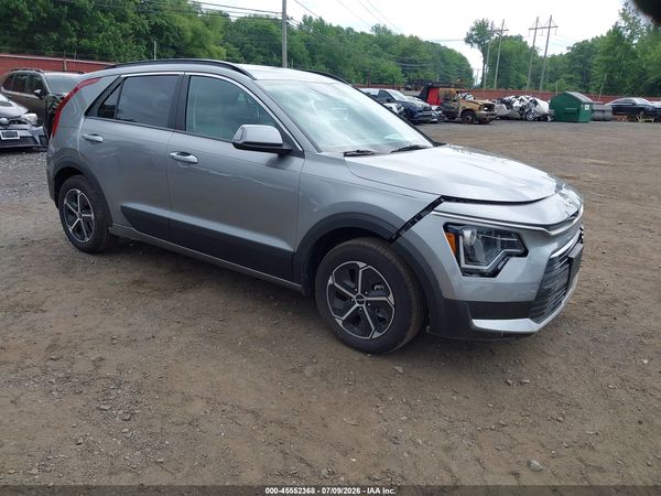 2025 KIA NIRO EX