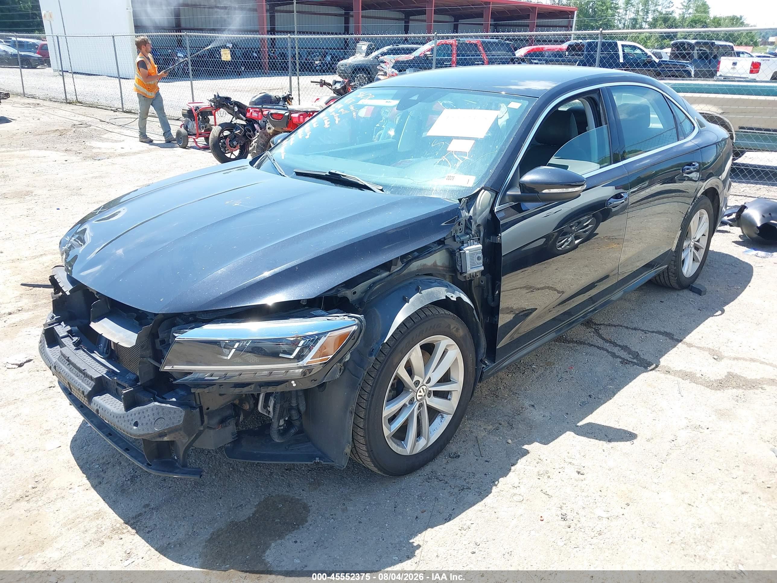 2020 VOLKSWAGEN PASSAT 2.0T SE — I2