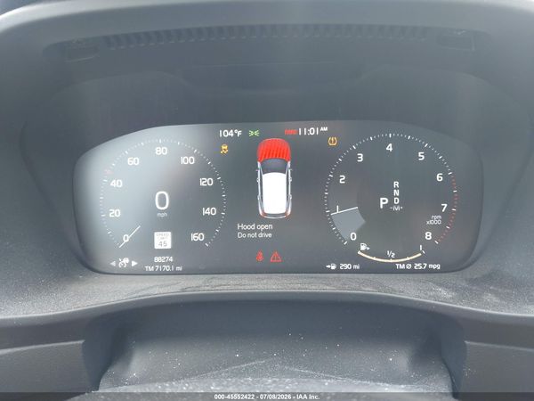 2019 VOLVO XC40 T5 R-DESIGN