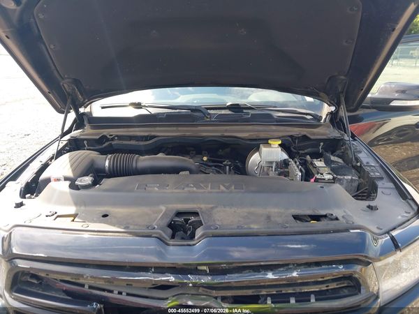 2019 RAM 1500 LARAMIE  4X2 5'7 BOX