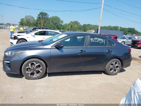 2019 KIA FORTE LXS