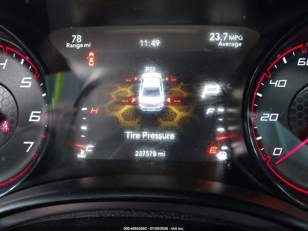 2016 DODGE CHARGER SXT