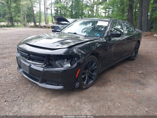 2016 DODGE CHARGER SXT