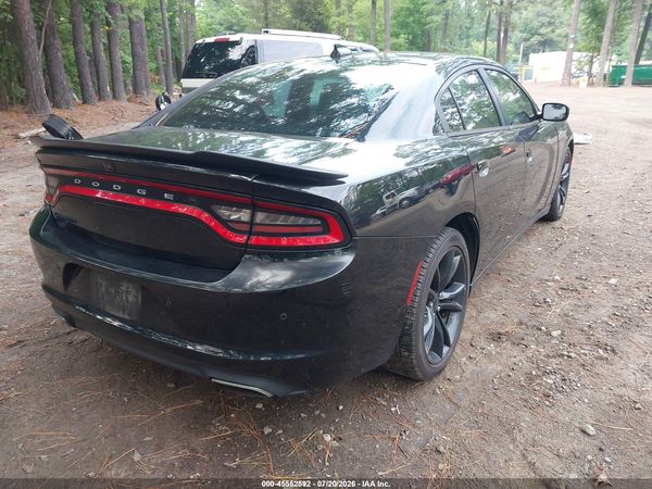 2016 DODGE CHARGER SXT