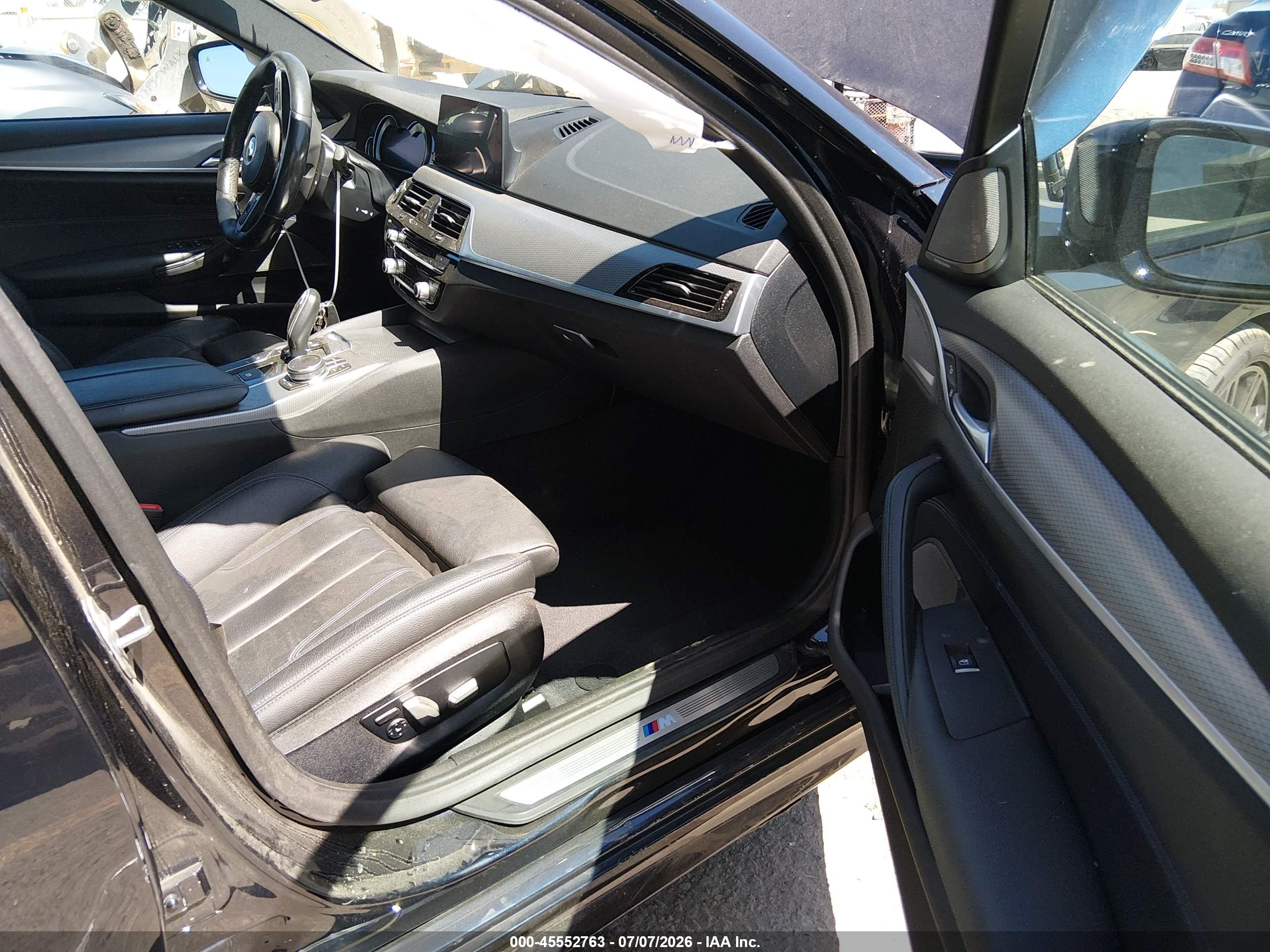 2019 BMW 540I