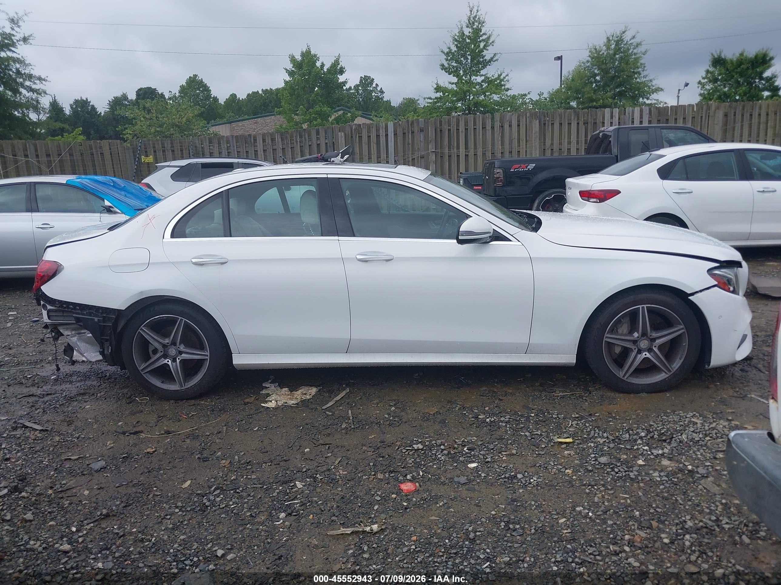 2017 MERCEDES-BENZ E 300 4MATIC