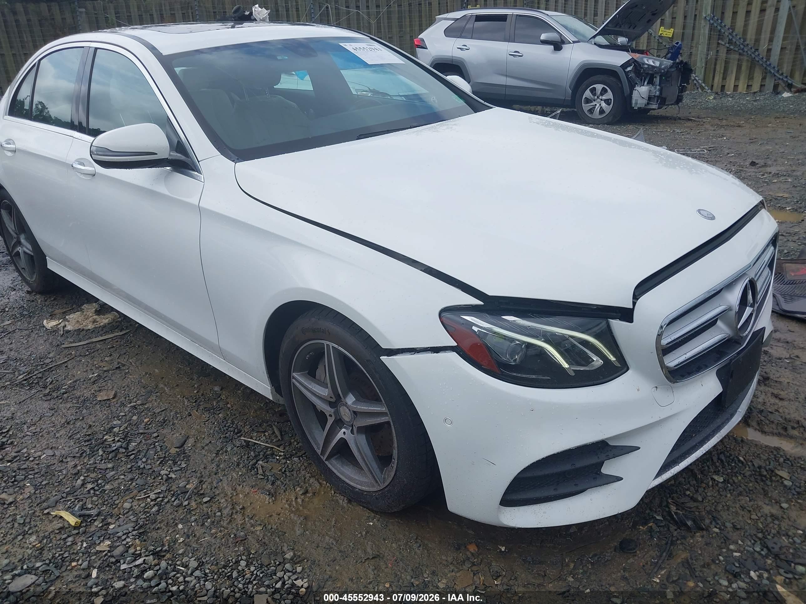 2017 MERCEDES-BENZ E 300 4MATIC