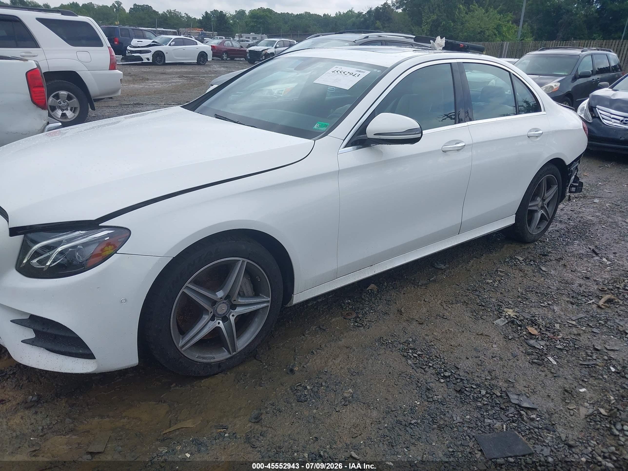 2017 MERCEDES-BENZ E 300 4MATIC
