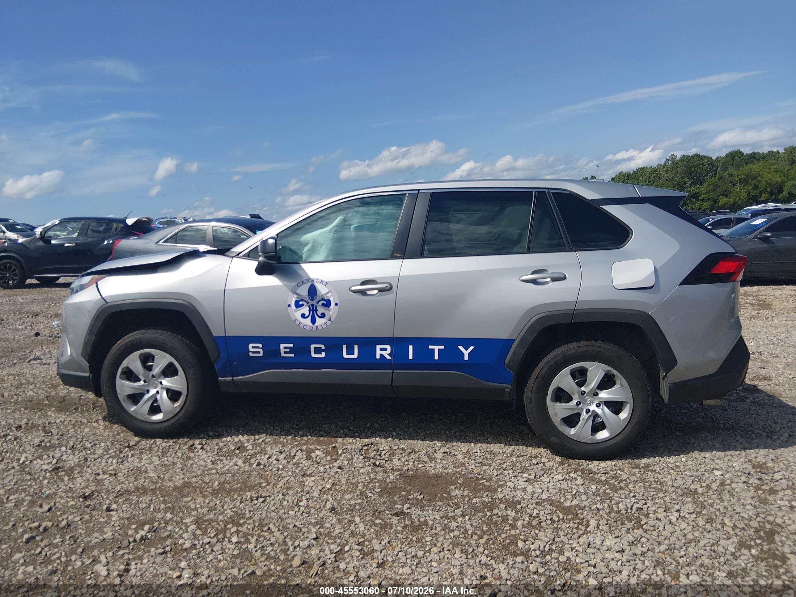 2023 TOYOTA RAV4 LE