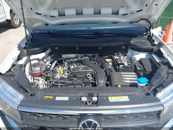 2022 VOLKSWAGEN TAOS 1.5T SE — I10