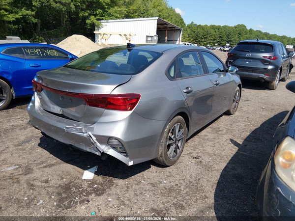 2022 KIA FORTE LXS
