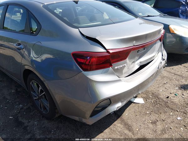 2022 KIA FORTE LXS
