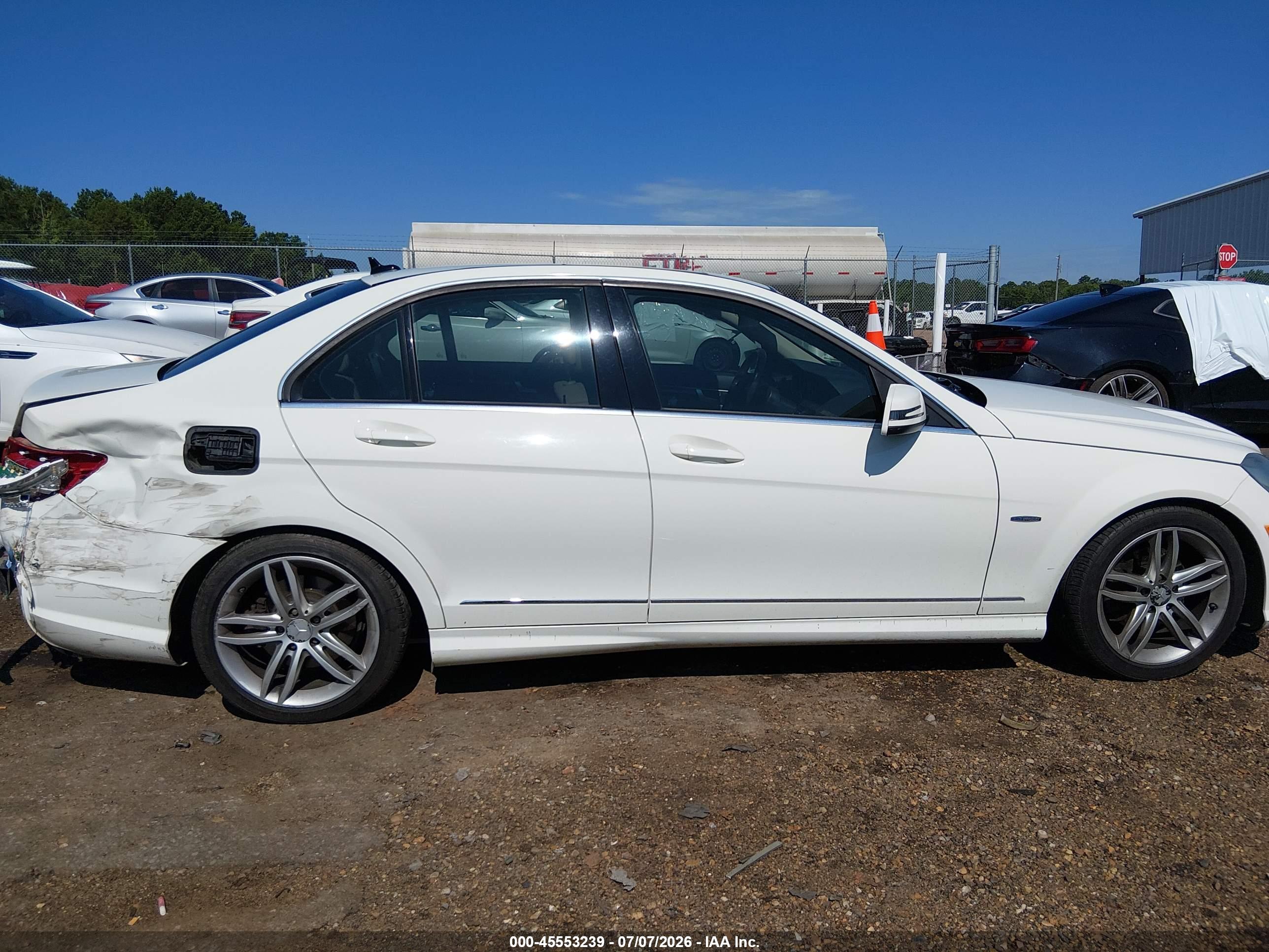 2012 MERCEDES-BENZ C 250 C250