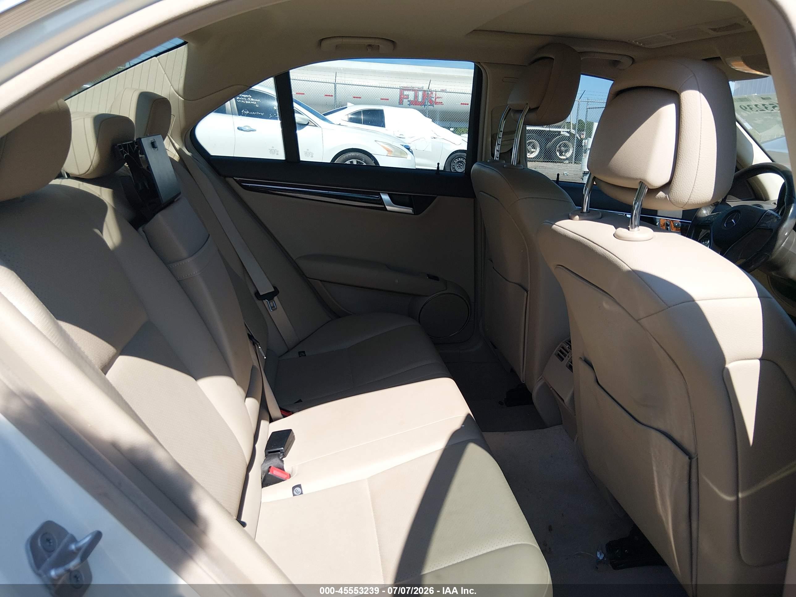 2012 MERCEDES-BENZ C 250 C250